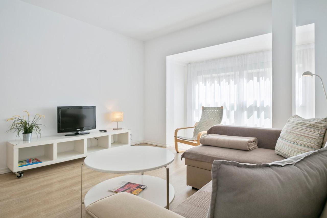Apartaments Pepita Bandert Cambrils Exterior photo