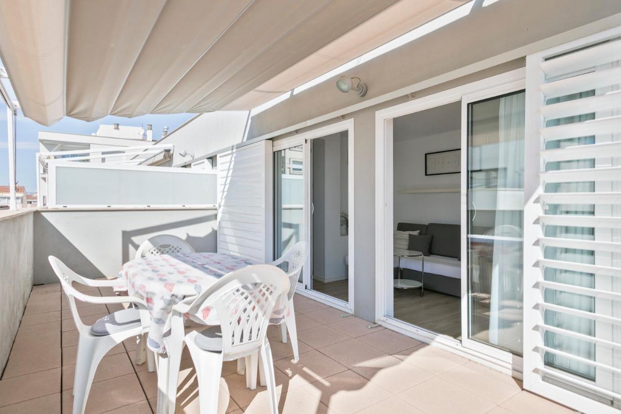 Apartaments Pepita Bandert Cambrils Exterior photo