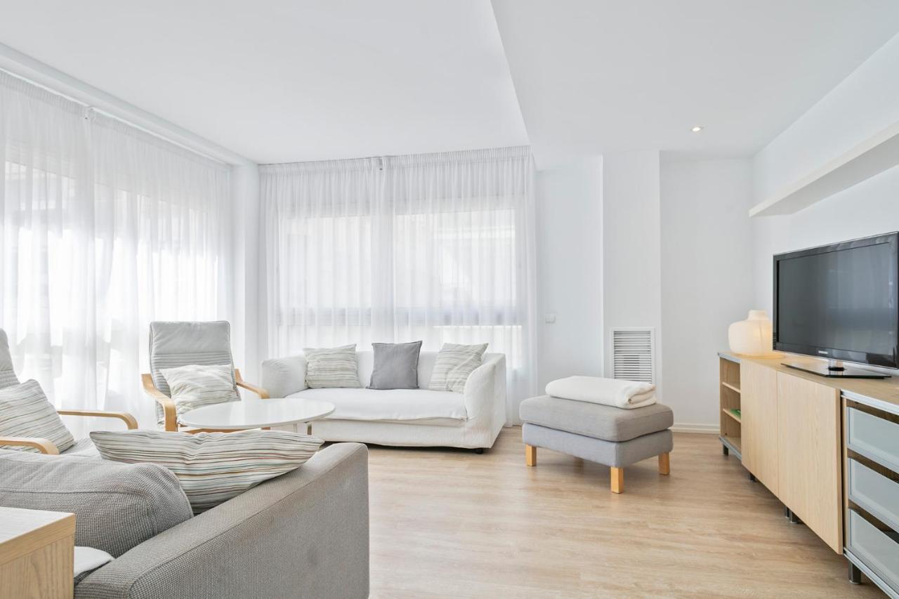 Apartaments Pepita Bandert Cambrils Exterior photo
